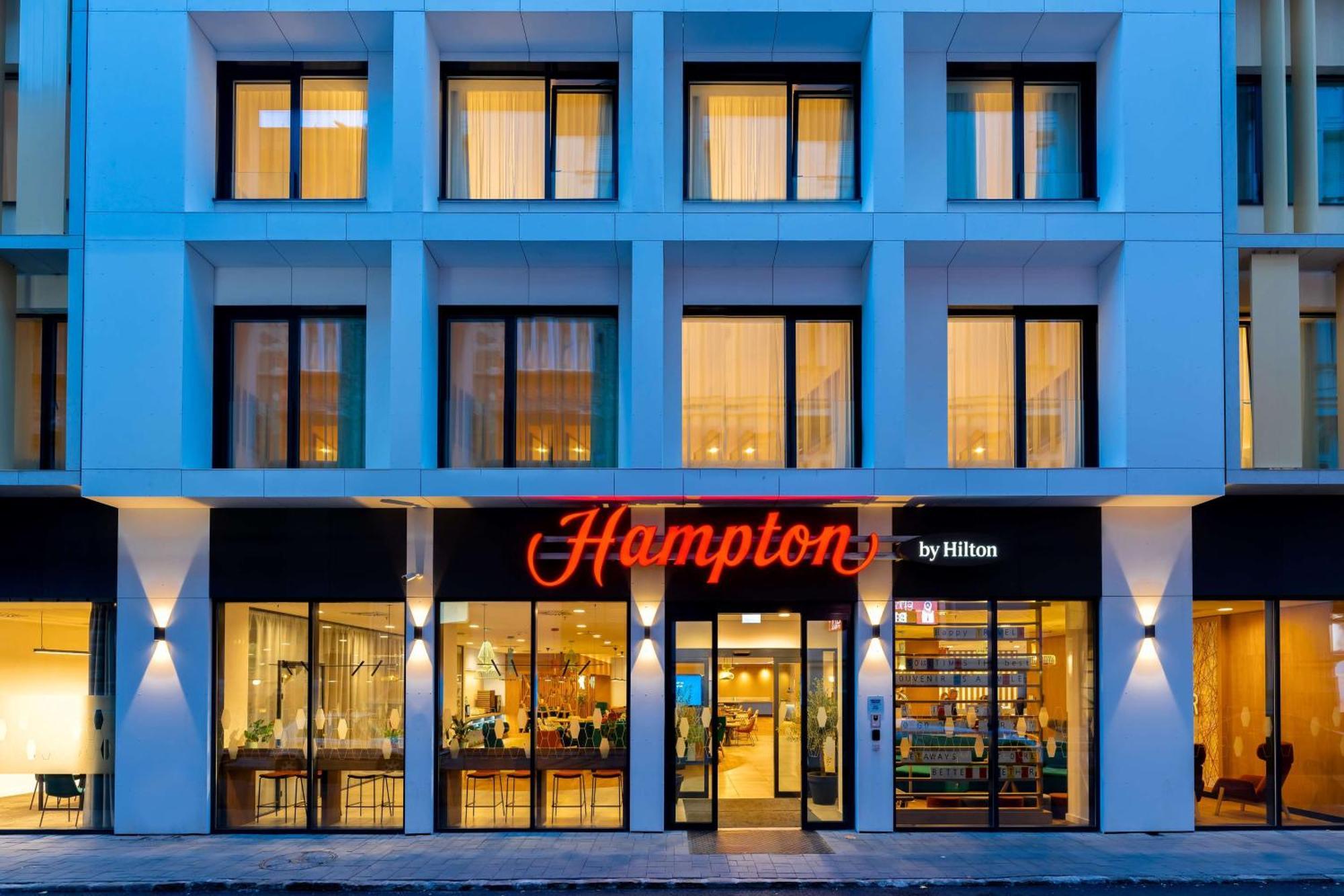 Hampton By Hilton Budapest City Centre Exterior photo